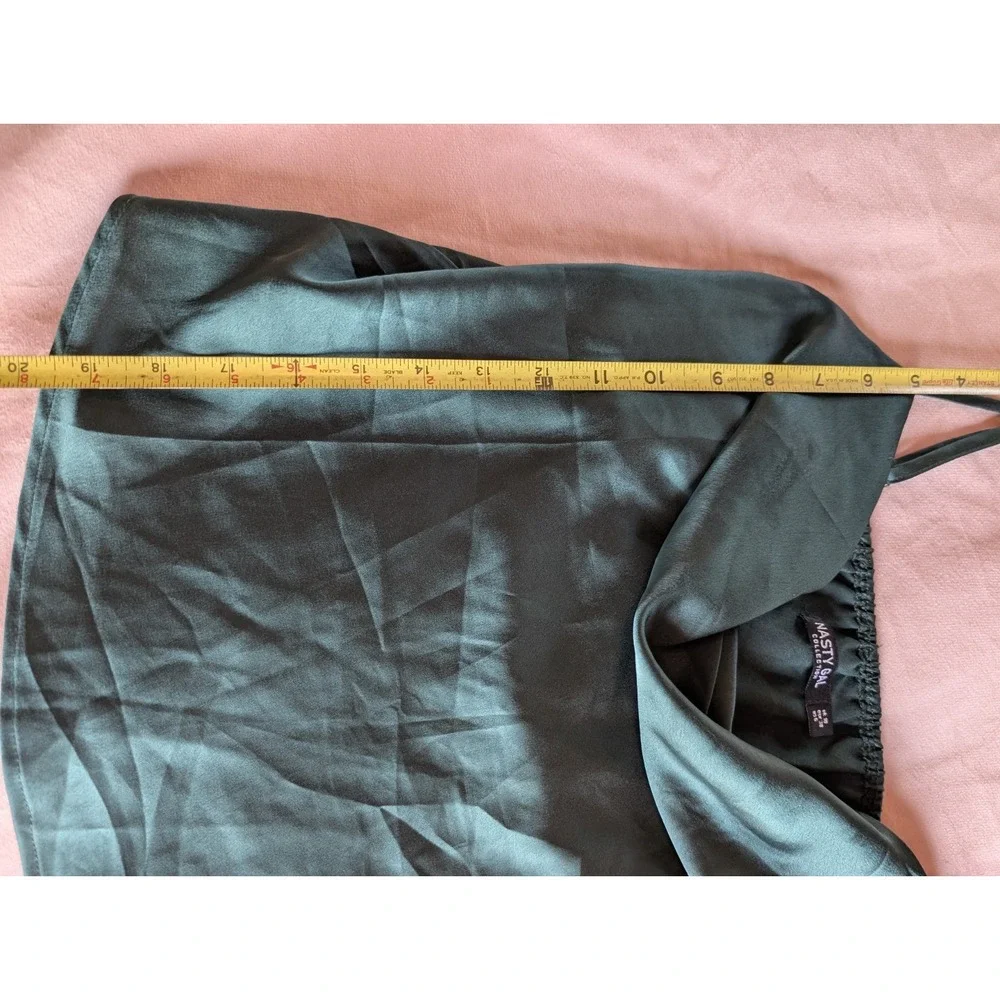 Nasty Gal Satin Cowl Neck Cami Tank Size 6 Green Y2K Forest Fairy Going Out 90s - Picture 7 of 8